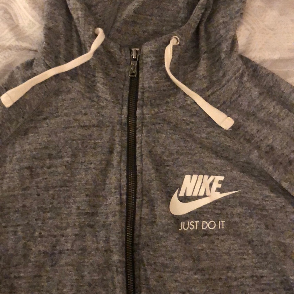 Jacket - Picture 2 of 4